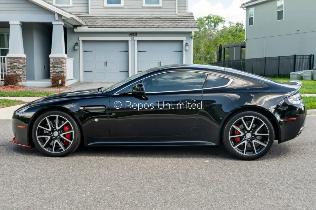 2012 Aston Martin V8 Vantage S Coupe