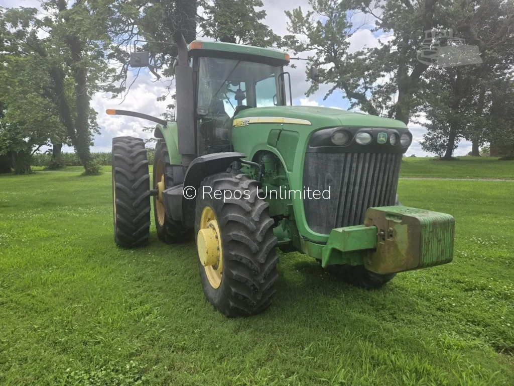 2004 John Deere 8420 Tractor